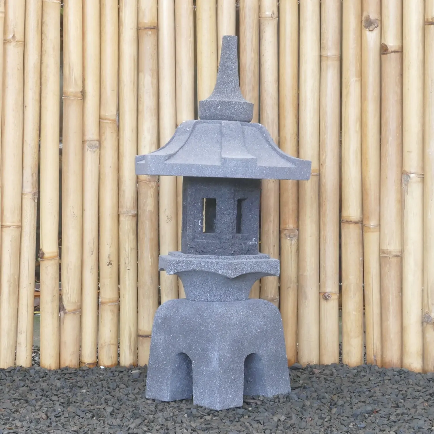  Product image 2 of the product “Japanese style Garden Lantern, made from Andesit Stone. Multipart. 80 cm Height, Roof is 40 cm width. ”